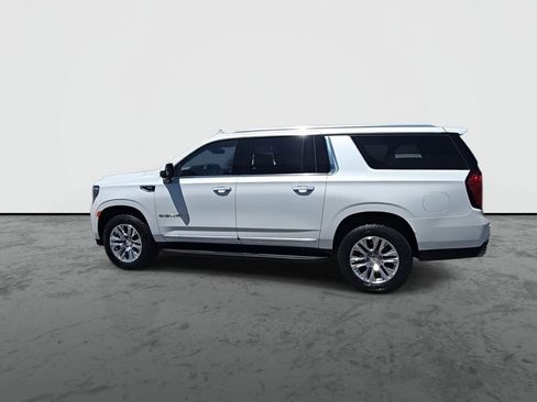 Used 2024 GMC Yukon XL Denali AWD/4WD image 6