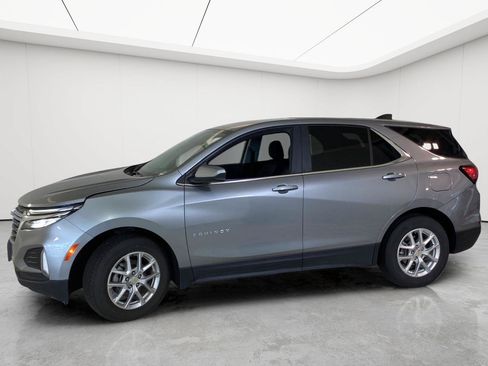 Certified 2024 Chevrolet Equinox LT FWD image 35