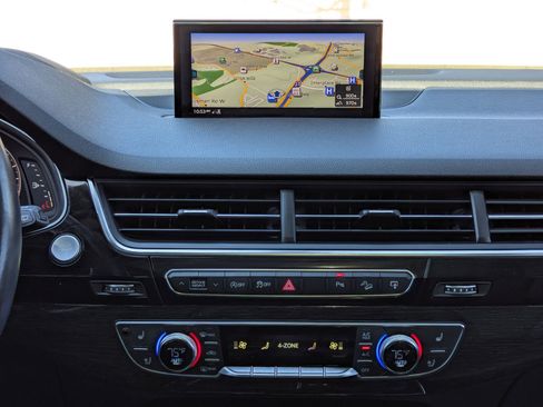 Used 2017 Audi Q7 3.0T Prestige w/ Prestige Package image 25