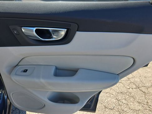 Used 2023 Volvo XC60 B5 Plus w/ Climate Package image 14