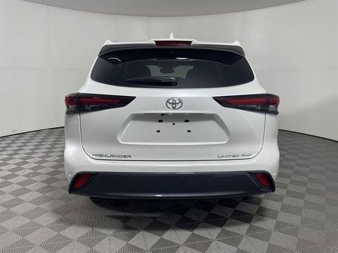 New 2026 Toyota Highlander Limited AWD/4WD image 5