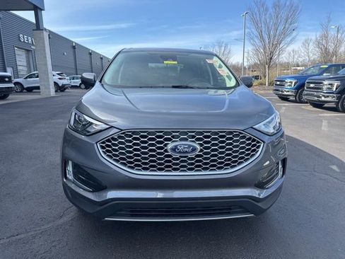 Used 2024 Ford Edge SEL w/ Convenience Package image 2