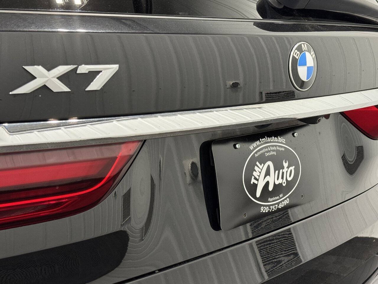 Used 2022 BMW X7 xDrive40i w/ Premium Package AWD/4WD image 5