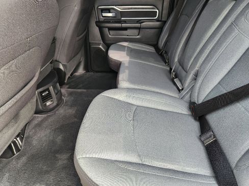 Used 2024 RAM 2500 Big Horn image 32