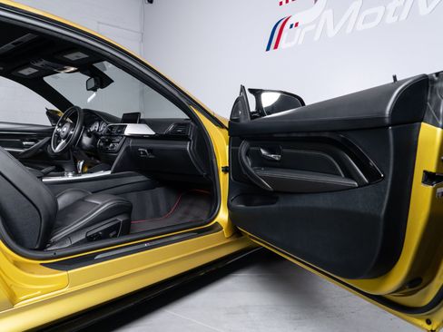 Used 2015 BMW M4 Coupe RWD image 56