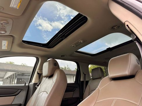 Used 2016 GMC Acadia SLT w/ Open Road Package FWD image 31