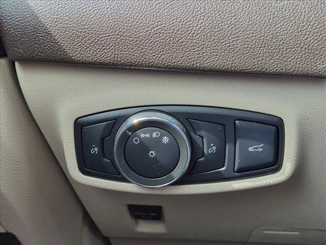Used 2018 Lincoln MKC Reserve FWD image 13