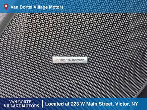 Used 2021 Subaru Forester Touring image 12