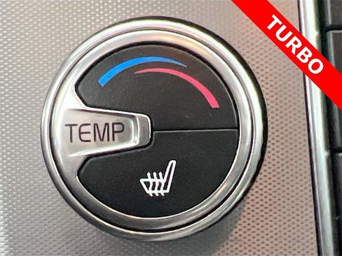 Used 2018 Volvo S60 T5 Dynamic w/ Vision Package image 19