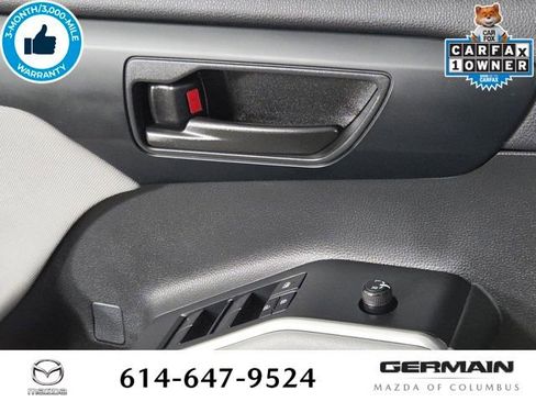 Used 2023 Toyota Highlander LE image 28