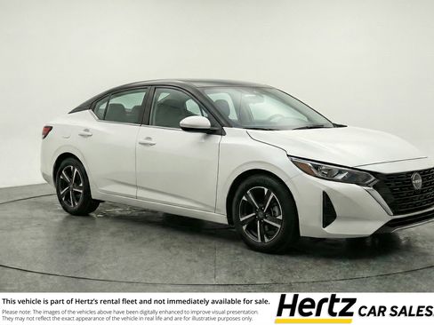 Used 2025 Nissan Sentra SV image 1