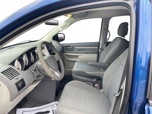 Used 2010 Dodge Grand Caravan SE w/ Popular Equipment Group image 7
