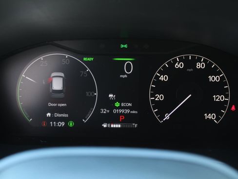 Used 2025 Honda CR-V Sport-L image 11