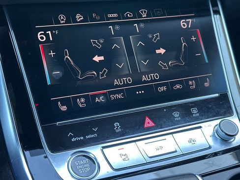 Used 2023 Audi Q8 Prestige w/ Prestige Package image 24