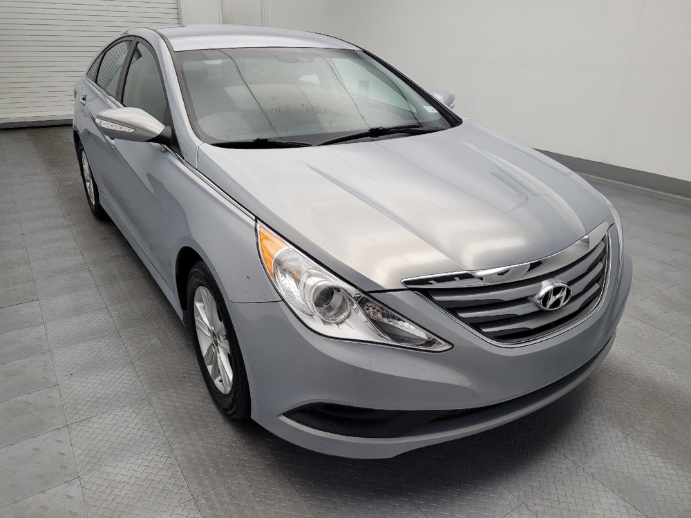 Used 2014 Hyundai Sonata GLS w/ Popular Equipment Group 2 FWD image 14