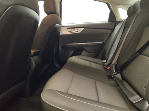 Used 2023 Kia Forte LXS FWD image 18