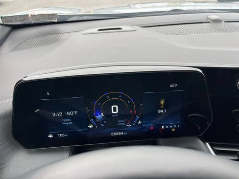 Used 2025 Chevrolet Equinox LT FWD image 40