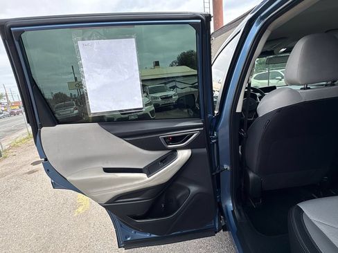 Used 2023 Subaru Forester AWD/4WD image 11
