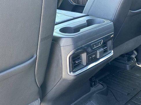 Used 2019 GMC Sierra 1500 Denali w/ Technology Package AWD/4WD image 17