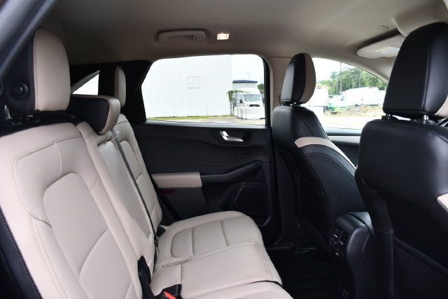 Used 2020 Ford Escape SEL AWD/4WD image 24