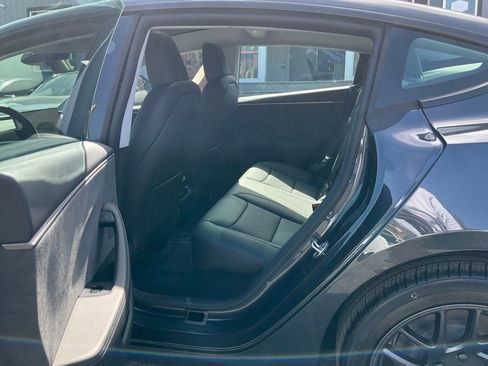Used 2026 Tesla Model 3 AWD/4WD image 7