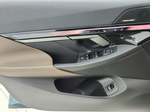 Used 2025 BMW 540i xDrive 540i xDrive image 34