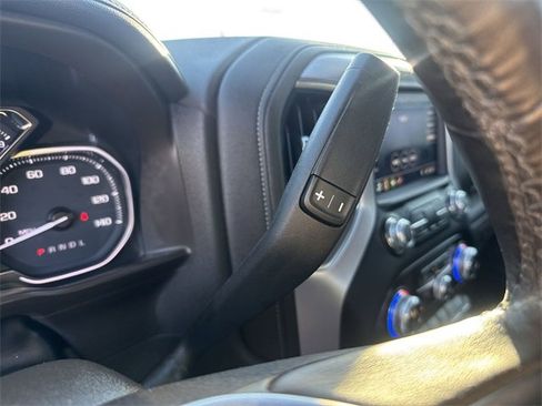 Used 2019 GMC Sierra 1500 SLT w/ SLT Premium Package image 21