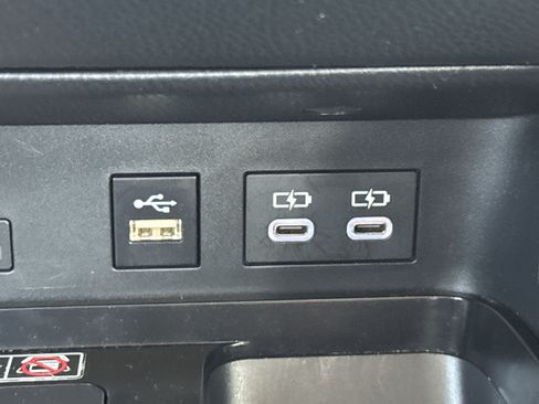 Used 2025 Toyota Camry LE FWD image 22
