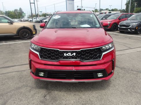 Used 2023 Kia Sorento SX Prestige AWD/4WD image 3