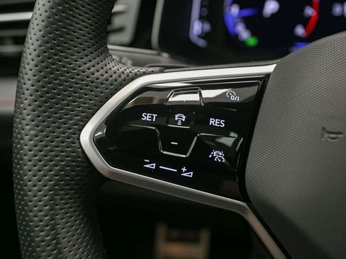 Certified 2025 Volkswagen Jetta GLI Autobahn FWD image 36