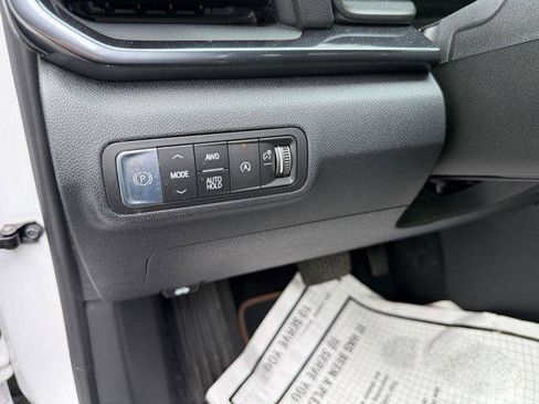 New 2026 GMC Terrain AT4 AWD/4WD image 24