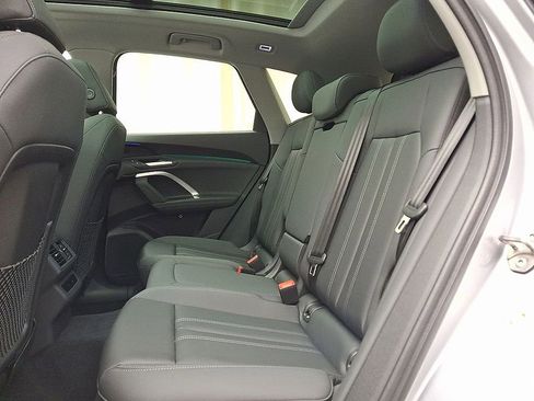 New 2025 Audi Q5 Premium image 6