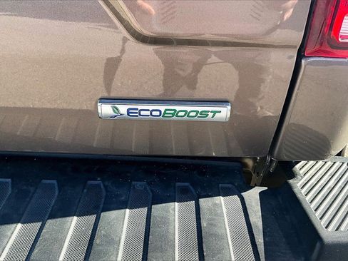 Used 2018 Ford F150 XLT w/ Equipment Group 302A Luxury image 8