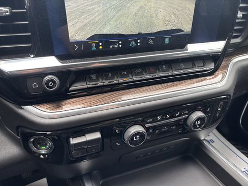 Used 2026 Chevrolet Silverado 2500 LT w/ Trail Boss Package image 21