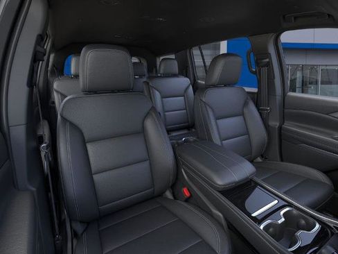New 2026 Chevrolet Traverse LT w/ Driver Confidence Package image 16