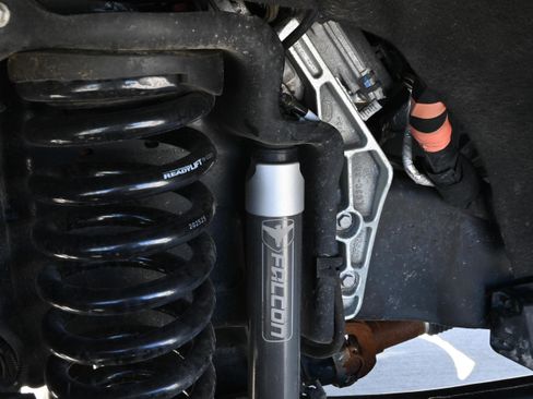 Used 2025 Ford F450 Platinum image 11