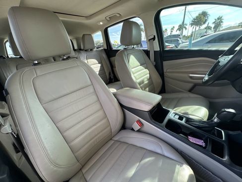 Used 2017 Ford Escape Titanium w/ Equipment Group 301A image 21