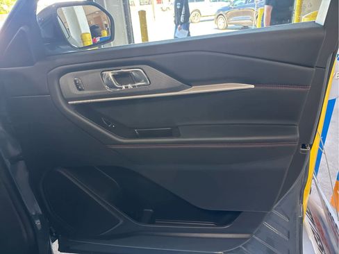 New 2026 Ford Explorer ST-Line AWD/4WD image 33