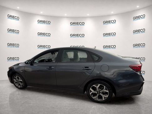 Used 2019 Kia Forte LXS FWD image 5