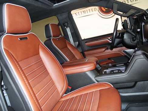 Used 2024 GMC Sierra 2500 Denali Ultimate image 75