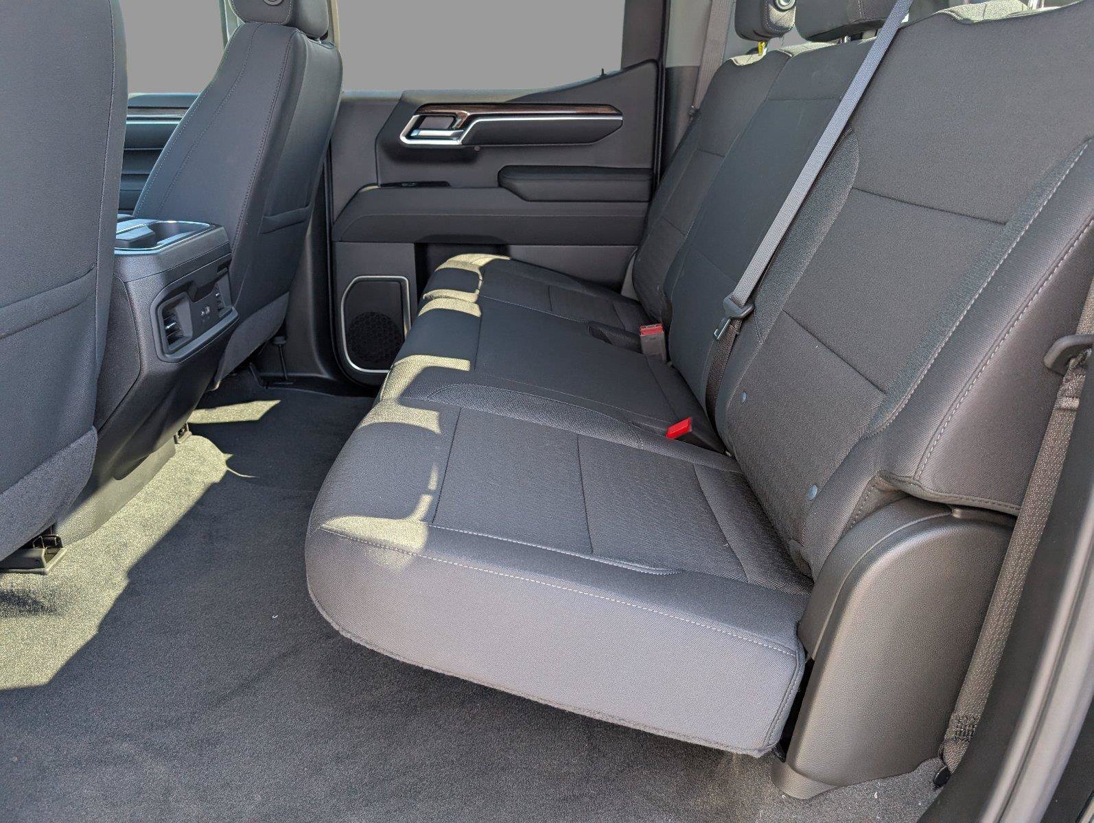 New 2026 Chevrolet Silverado 1500 RST w/ Z71 Off-Road Package AWD/4WD image 32
