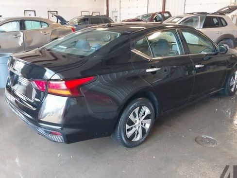 Used 2020 Nissan Altima 2.5 S AWD/4WD image 4