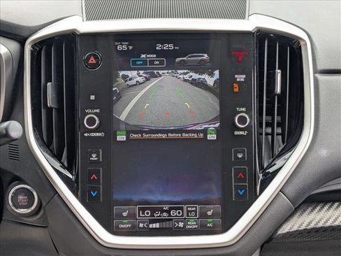 Used 2023 Subaru Ascent Premium w/ Convenience Package AWD/4WD image 13