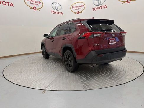 Used 2020 Toyota RAV4 LE w/ Carpet Mat Package FWD image 6