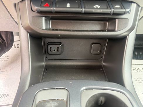 Used 2021 GMC Canyon Elevation Standard w/ Convenience Package RWD image 35