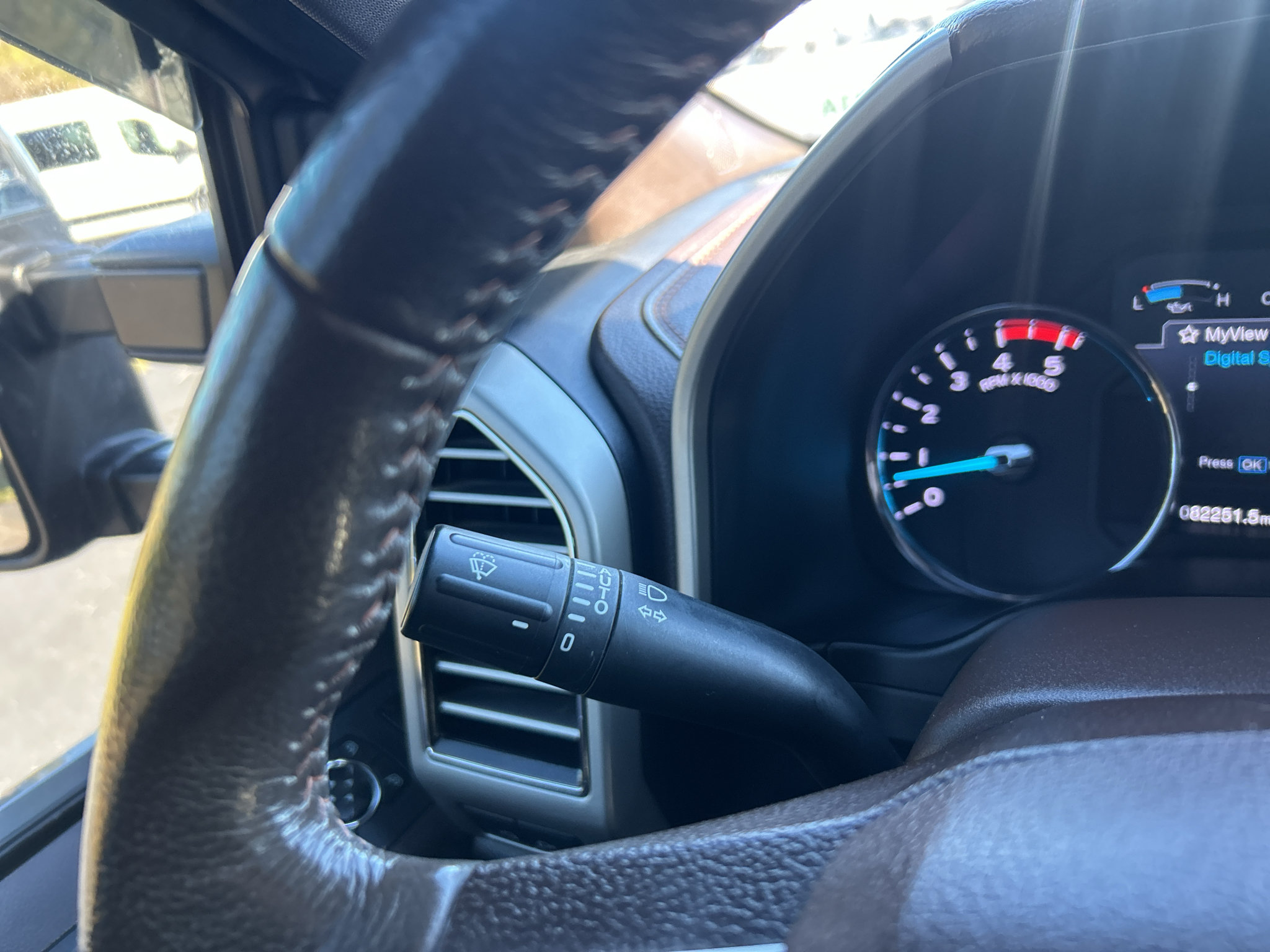 Used 2019 Ford F250 King Ranch w/ King Ranch Ultimate Package AWD/4WD image 25