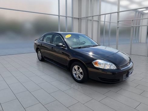 Used 2014 Chevrolet Impala Limited LS FWD image 3