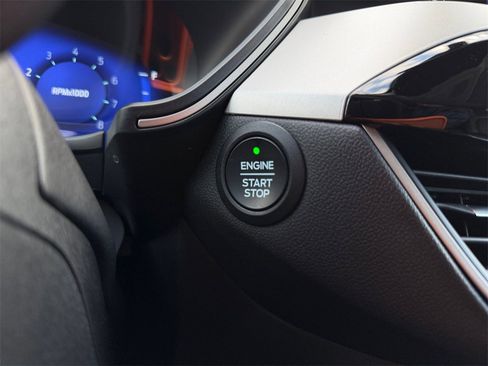 Used 2022 Ford Escape SEL w/ Technology Package image 25