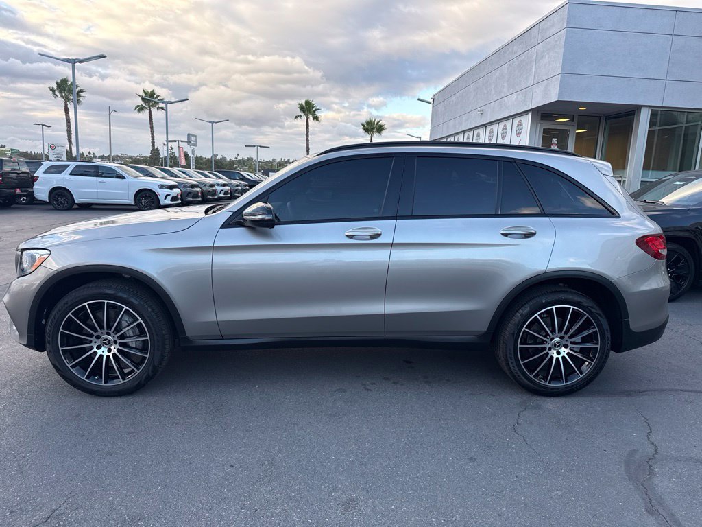 Used 2019 Mercedes-Benz GLC 300 image 4