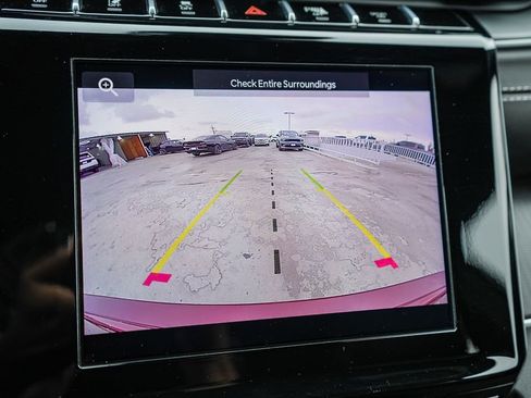 Used 2025 Jeep Grand Cherokee Altitude AWD/4WD image 24